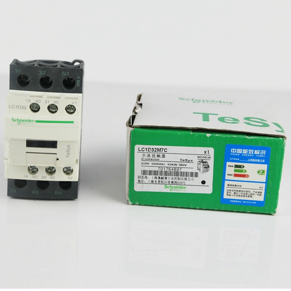 SCHNEIDER TSX07301012  Industrial control module machine spare parts